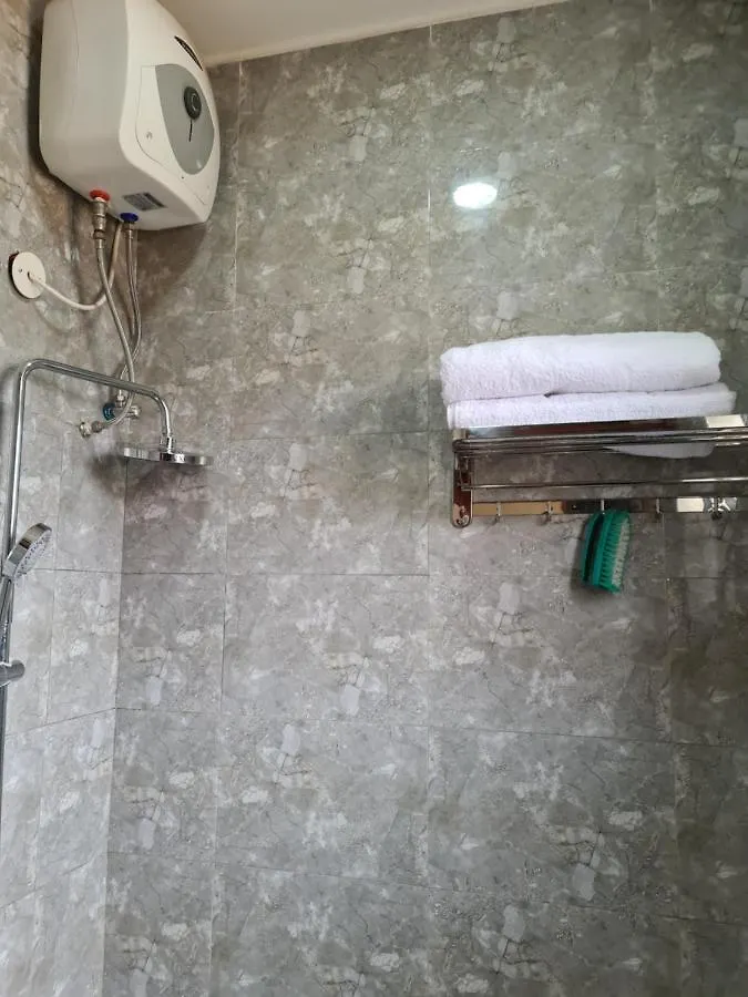 Unia Fancy Flats Studio Apartment One Кампала Уганда