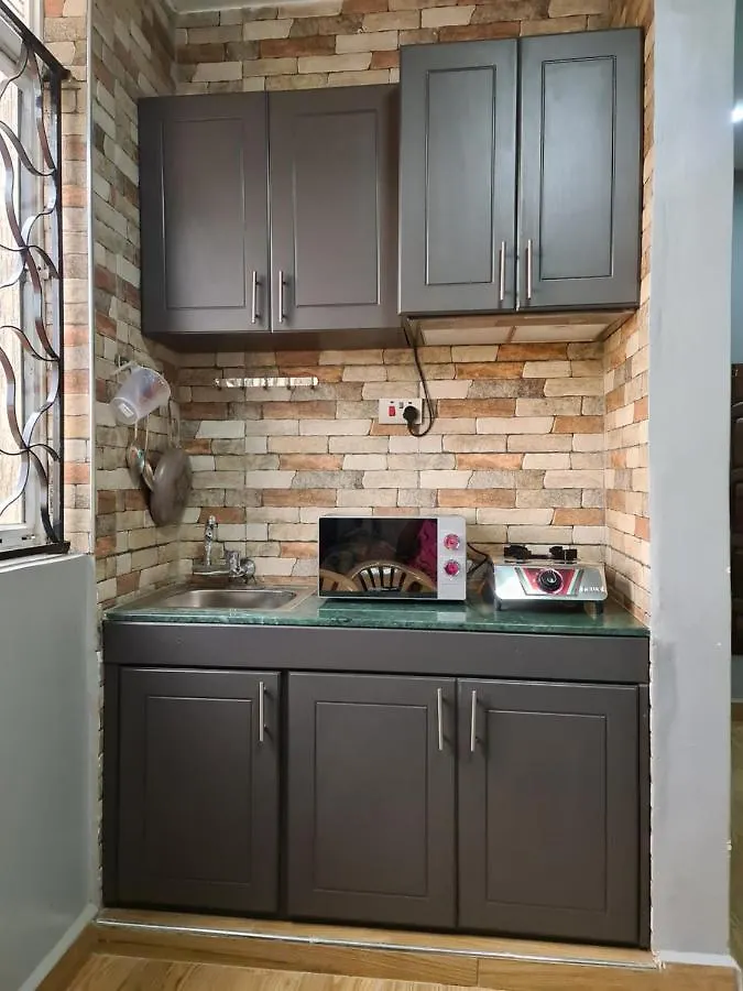 Unia Fancy Flats Studio Apartment One Кампала
